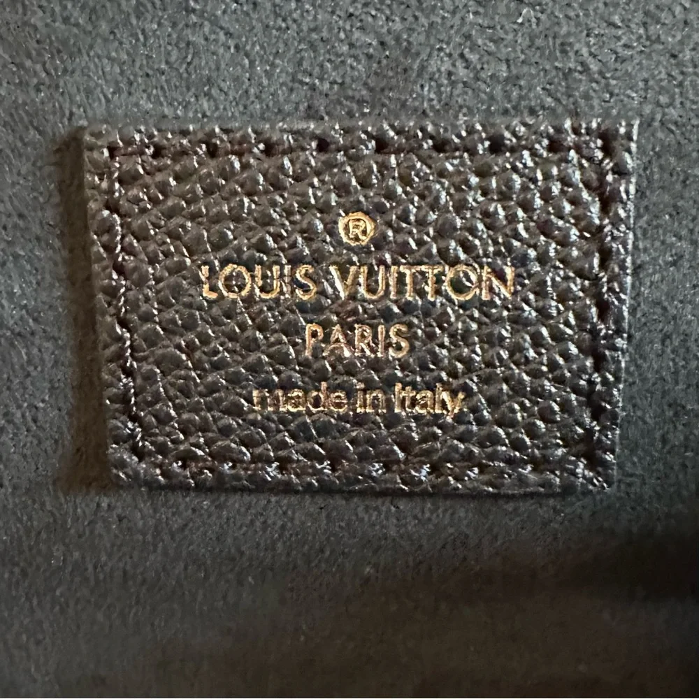 Louis Vuitton Mini Bumbag in Black Empreinte Leather - Picture 10 of 14